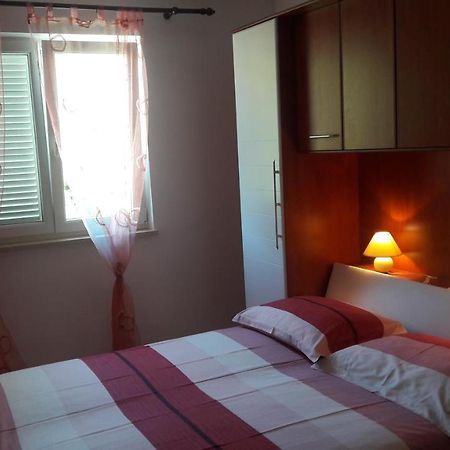 Apartman Barbat-Za Cijelu Obitelj Barbat na Rabu Exterior photo
