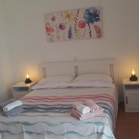 Apartman Barbat-Za Cijelu Obitelj Barbat na Rabu Exterior photo