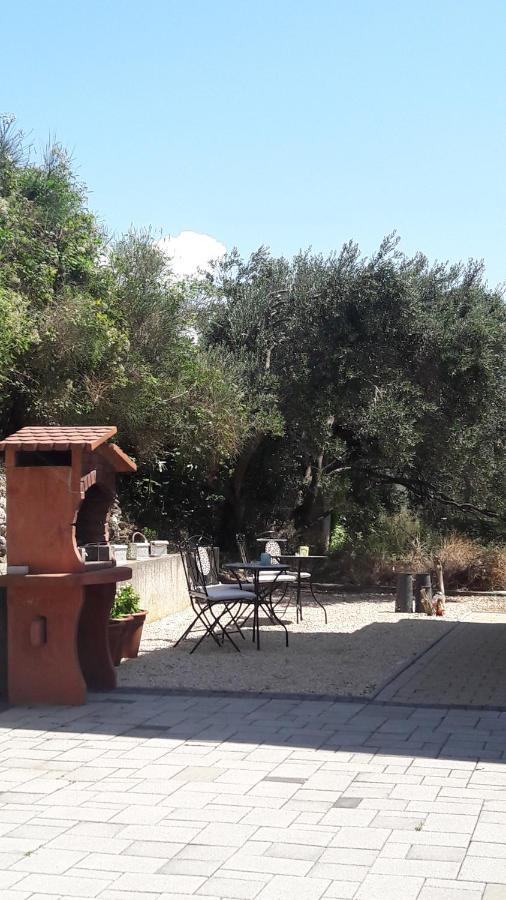 Apartman Barbat-Za Cijelu Obitelj Barbat na Rabu Exterior photo